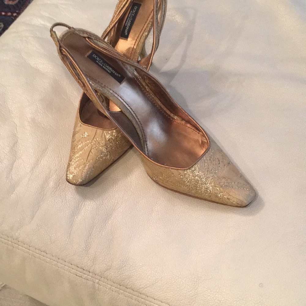 Dolce & Gabbana gold metallic  fabric heels